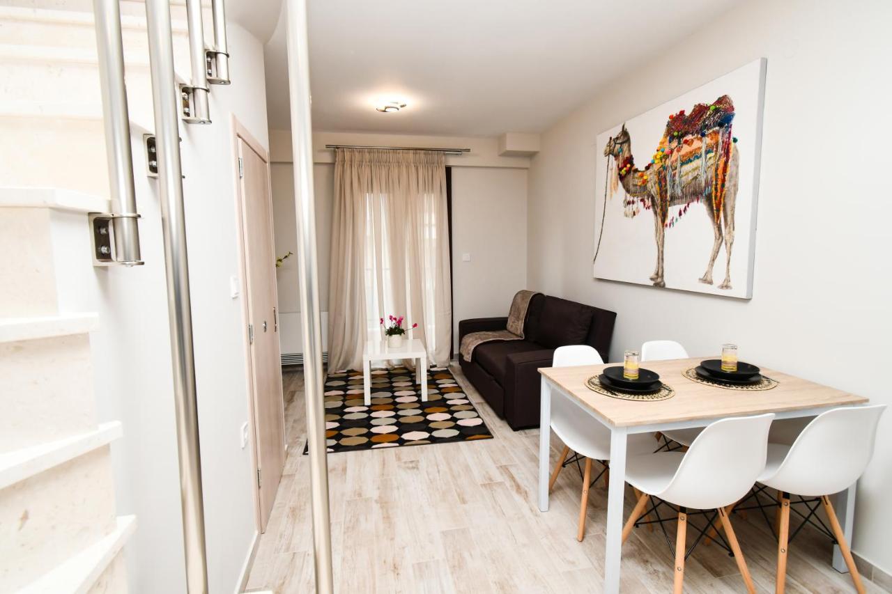 Comfy And Stylish Apt2 Yanya Dış mekan fotoğraf