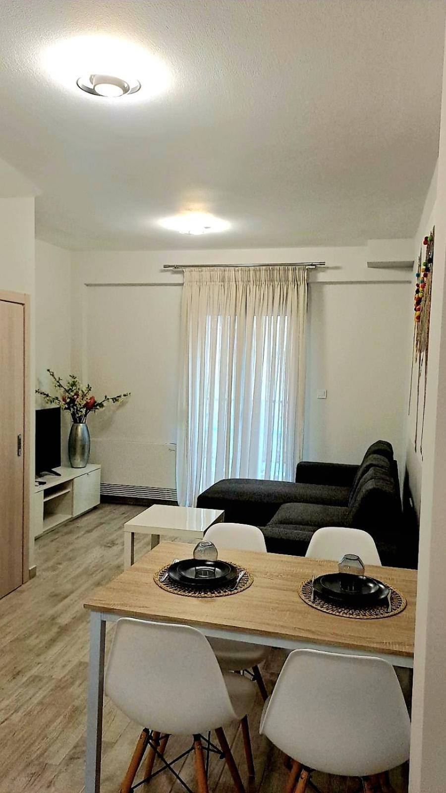 Comfy And Stylish Apt2 Yanya Dış mekan fotoğraf